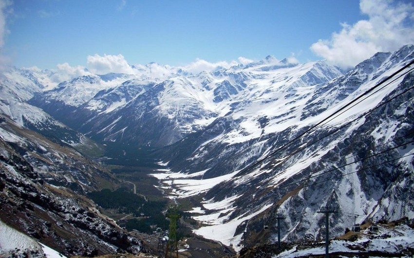 На Эльбрусе нашли тело погибшей более 30 лет назад альпинистки