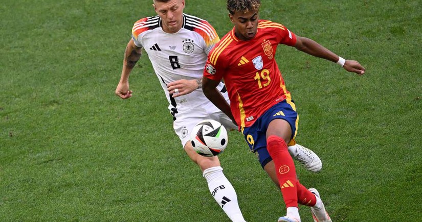 ЕВРО-2024: В матче между сборными Испании и Германии началось добавленное время