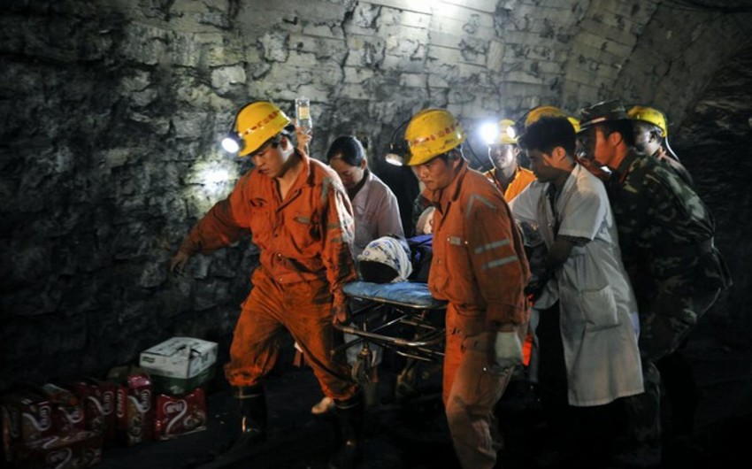 В результате аварии на шахте в Китае погибли шесть человек