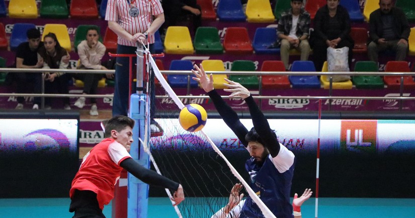 Murov və Xarı bülbül yarımfinal mərhələsinə qələbə ilə başlayıb