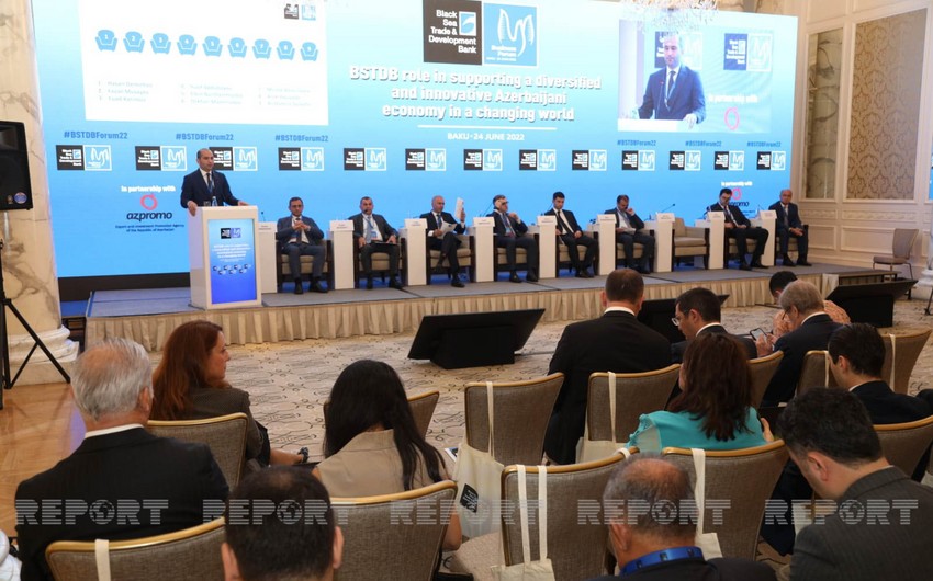 Черноморский банк торговли и развития выделил кредиты двум банкам Азербайджана