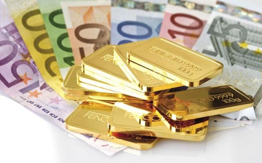 Gold price went down, Euro up on world markets