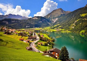 Швейцария со 2 мая снимет ограничения на въезд туристов