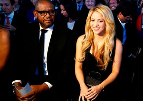 Shakira honored in World Economic Forum in Davos