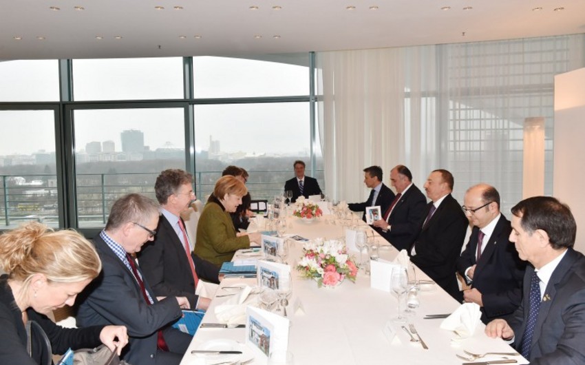​Prezident İlham Əliyev Almaniya kansleri Angela Merkel ilə görüşüb