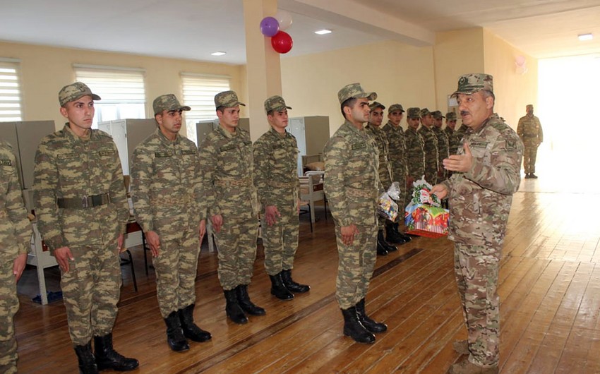 Commander of Land Forces visits military units