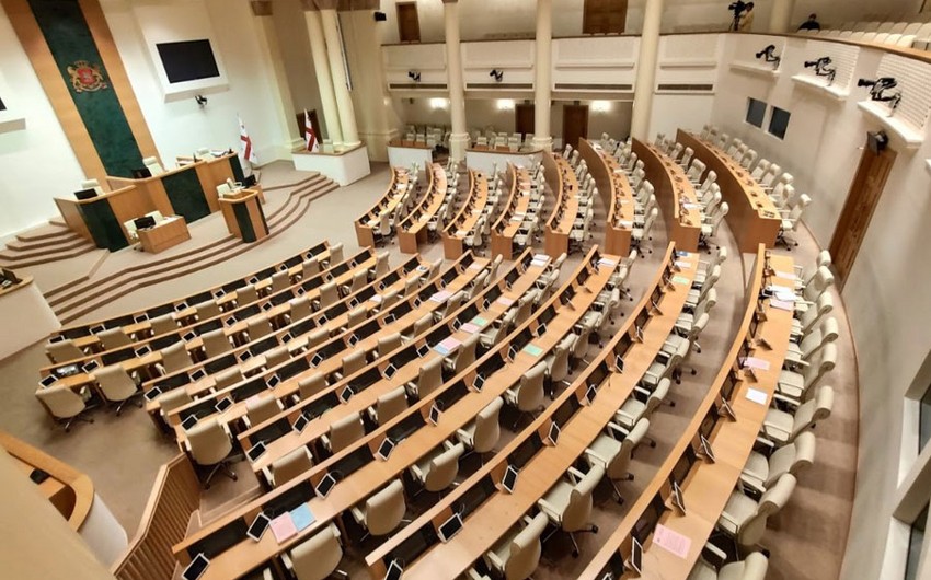 Парламент Грузии на днях запустит процедуру преодоления вето президента на закон об иноагентах