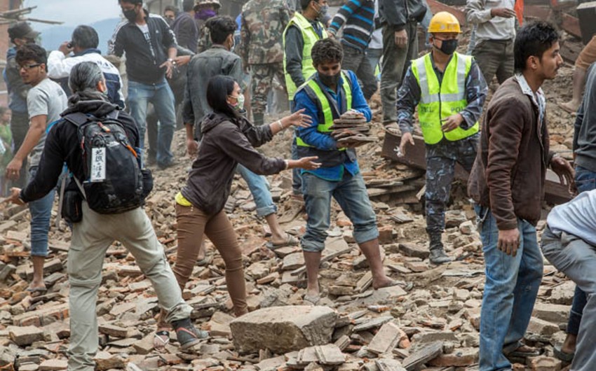 ​Nepalda 2,8 milyondan çox insan zəlzələyə görə evini tərk edib