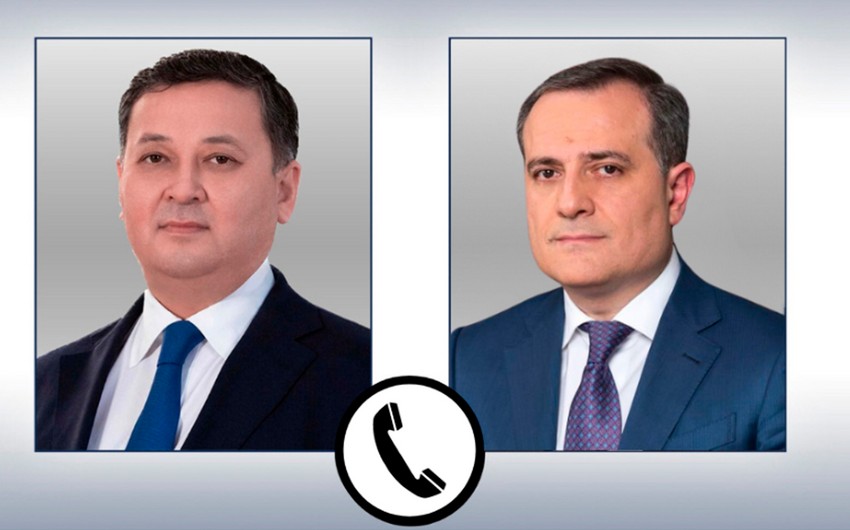 Azerbaijani FM discusses regional issues with his Kazakhstani counterpart