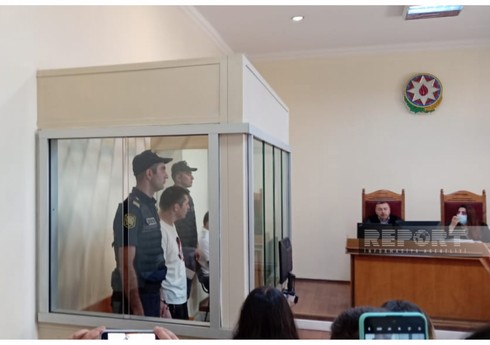 Проходит судебное заседание по делу Ахмеда Ахмедова, обвиняемого в убийстве пяти членов семьи