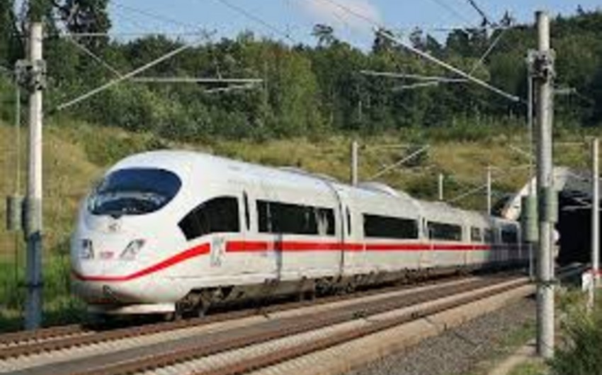 Bullet train in France evacuated 250 over terror threat