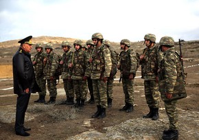 Начальник Генштаба Азербайджанской армии встретился с личным составом Высшего военного училища