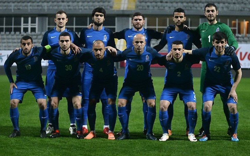 Qurban Qurbanov 21 futbolçu ilə millinin təlim-məşq toplanışına start verib