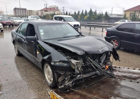 Авария на дороге Баку-Губа