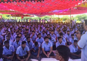 Half of Samsung's India factory workers go on strike