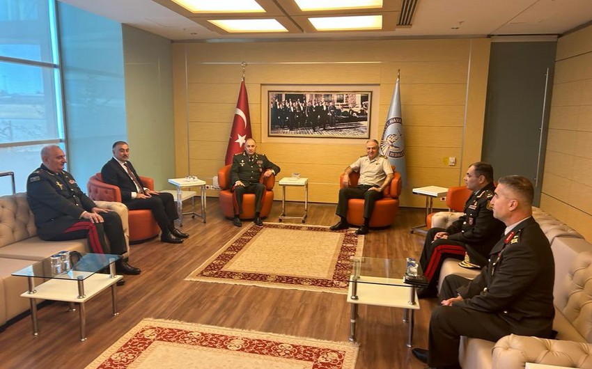 Начался официальный визит начальника Генерального штаба армии Азербайджана в Турцию