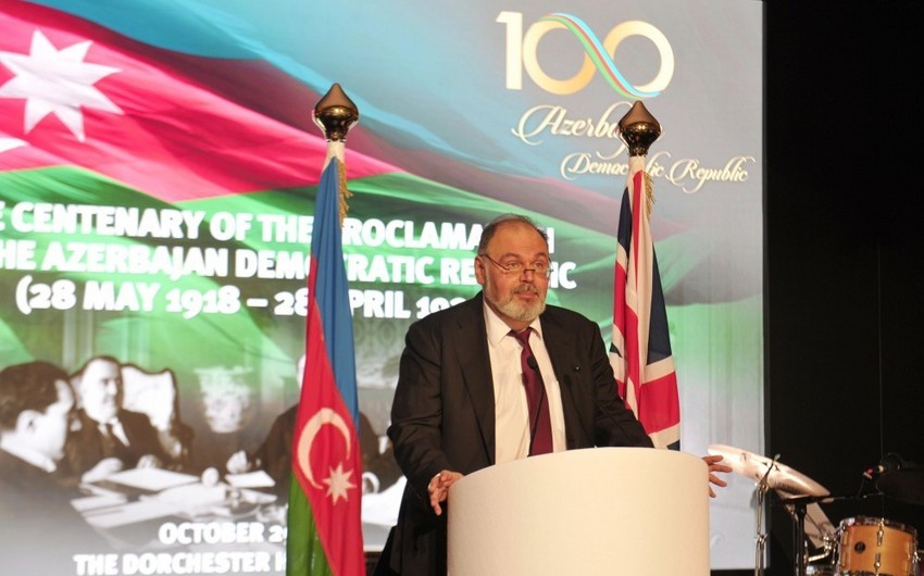 При организации Фонда Гейдара Алиева в Лондоне прошло мероприятие, посвященное 100-летию АДР