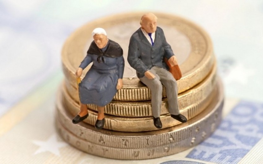 В Азербайджане 82% пенсий по возрасту назначено в электронном порядке