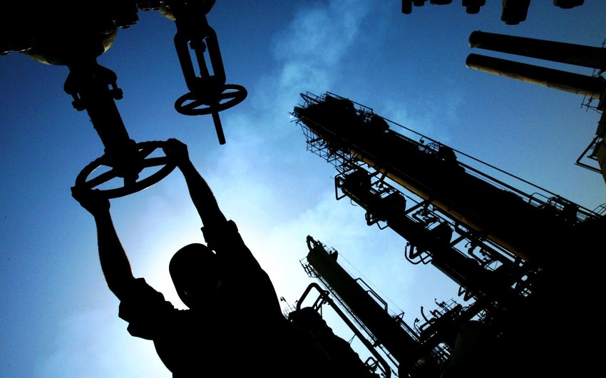 Ukrayna İrana öz ərazisindən neft tranziti həyata keçirilməsini təklif edib