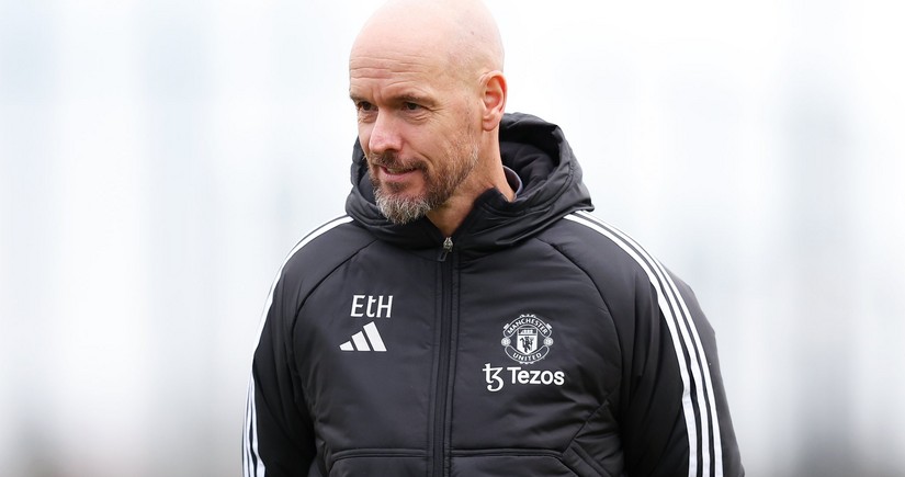 Erik ten Hag leaves Manchester United