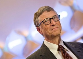 Microsoft founder Bill Gates suggests to tax robots