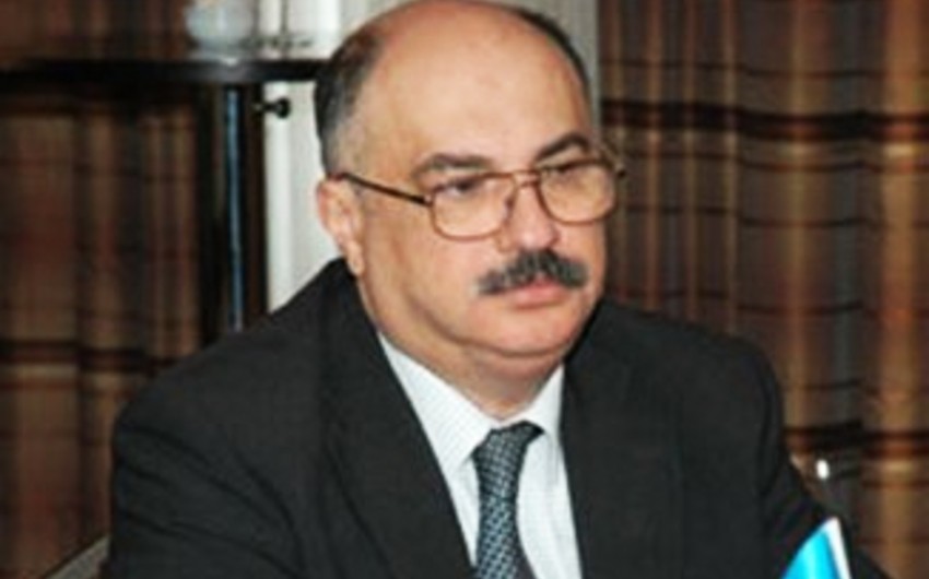 Намик Халилов: В Азербайджане девальвация не оказала влияния на страховые агентства