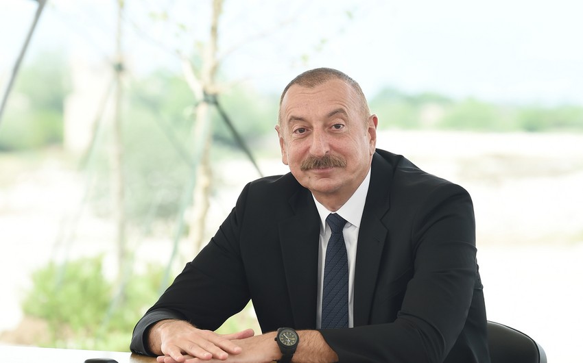 Ильхам Алиев: Азербайджан играет важную роль в транспортном процессе между Китаем и Европой