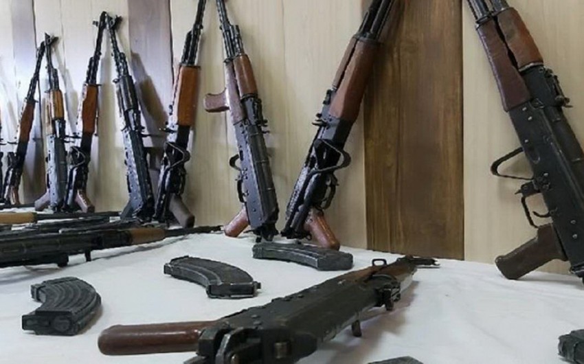 11 machine guns, 11 grenades found in Khankandi