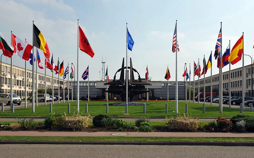 Azərbaycanın müdafiə naziri NATO toplantısında iştirak edəcək