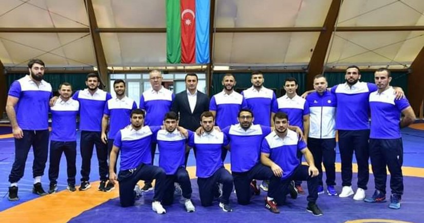 Сборная Азербайджана по греко-римской борьбе впервые в своей истории стала чемпионом мира в командном зачете