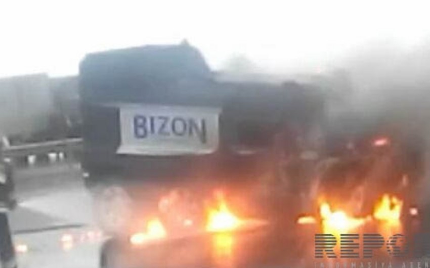 ​Siyəzəndə Hummer markalı avtomobil yanıb - VİDEO