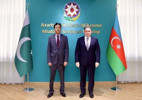 Vüqar Mustafayev Pakistan səfiri ilə ölkələr arasında inkişaf edən əlaqələrdən danışıb