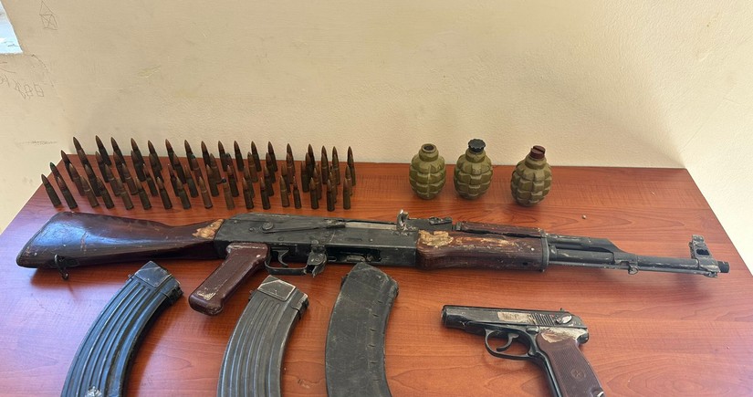 В Шабране обнаружено оружие и боеприпасы