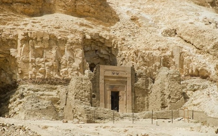 Около Каира обнаружили гробницу возрастом 4,4 тыс. лет