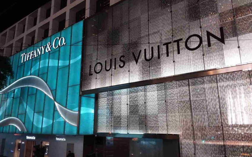 Louis Vuitton подал в суд на Tiffany по делу о слиянии