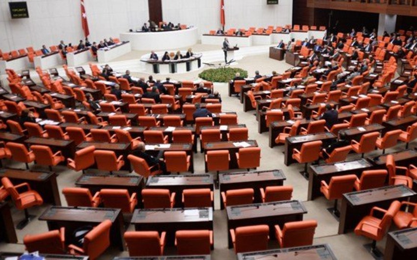 Türkiyədə yeni hökumətin qurulmasına parlament sədri seçiləndən sonra başlanılacaq