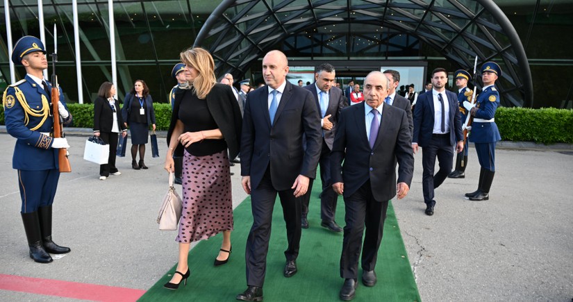 Bulgarian President concludes his official visit to Azerbaijan