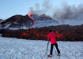 На Сицилии вновь активизировался вулкан Этна