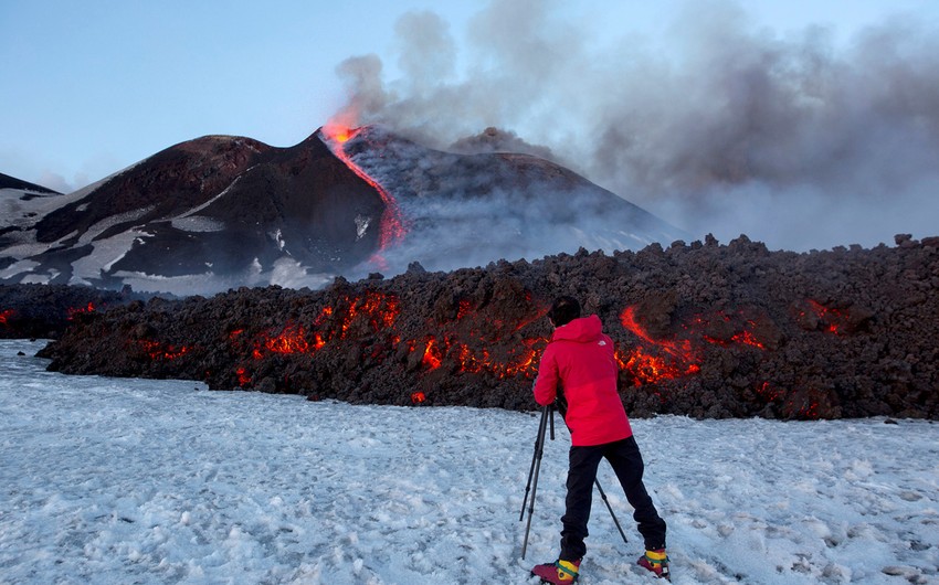 Siciliyada Etna vulkanı yenidən aktivləşib