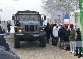 Another supply vehicle of Russian peacekeepers freely move on Khankandi-Lachin road 