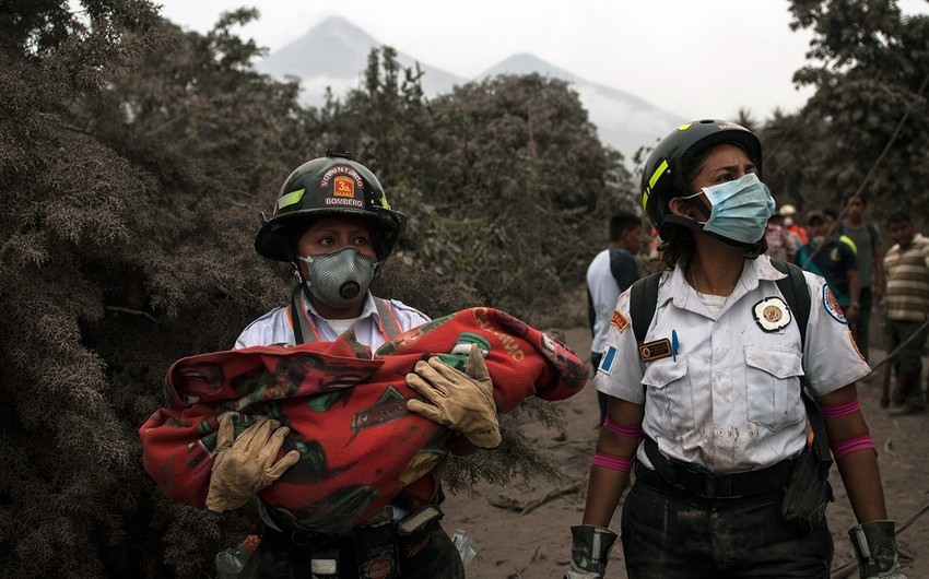 В Гватемале эвакуируют население ряда районов из-за извержения вулкана - ВИДЕО - ФОТО
