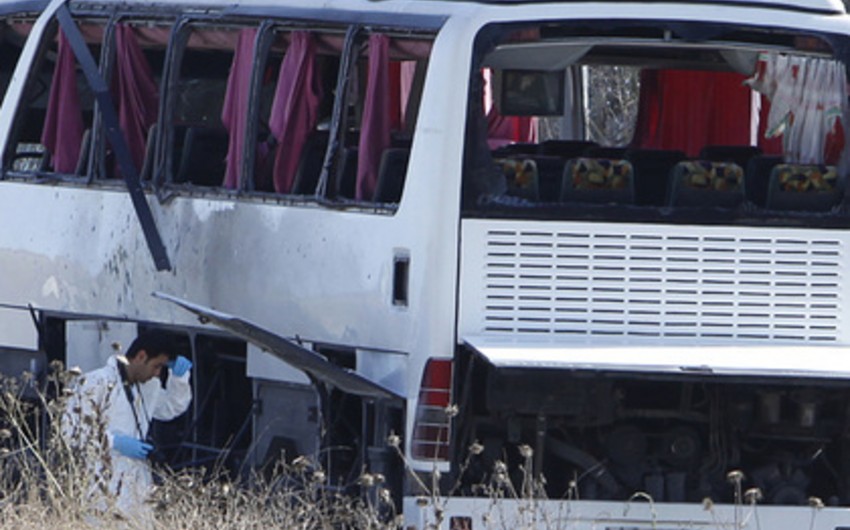 СМИ: Автобус с туристами из Бахрейна подвергся нападению в Иране