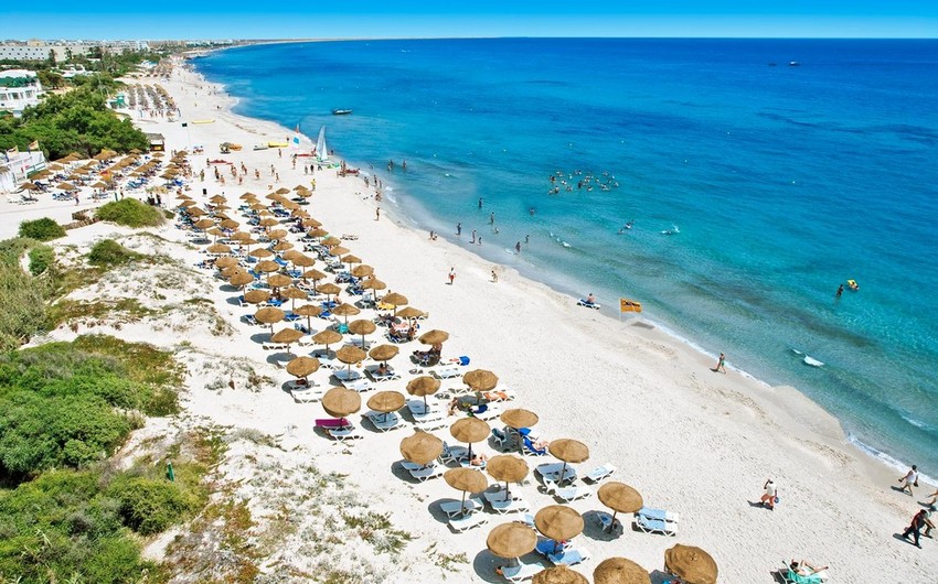 Тунис ужесточает ограничения для иностранных туристов