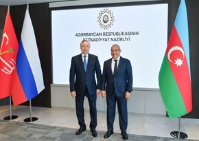 Azerbaijani economy minister, governor of St. Petersburg mull enhancing joint activities in shipbuilding