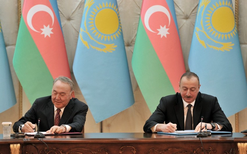 Azerbaijan and Kazakhstan signed documents