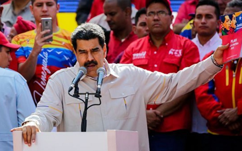 Maduro Venesuelada çevriliş cəhdi iştirakçılarının tutulduğunu bildirib
