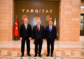 Высокопоставленным  должностным лицам Турции вручены юбилейные медали Азербайджана