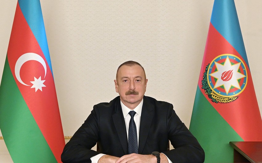 Ильхам Алиев поздравил Мигеля Диас-Канеля Бермудеса с переизбранием на пост президента Кубы
