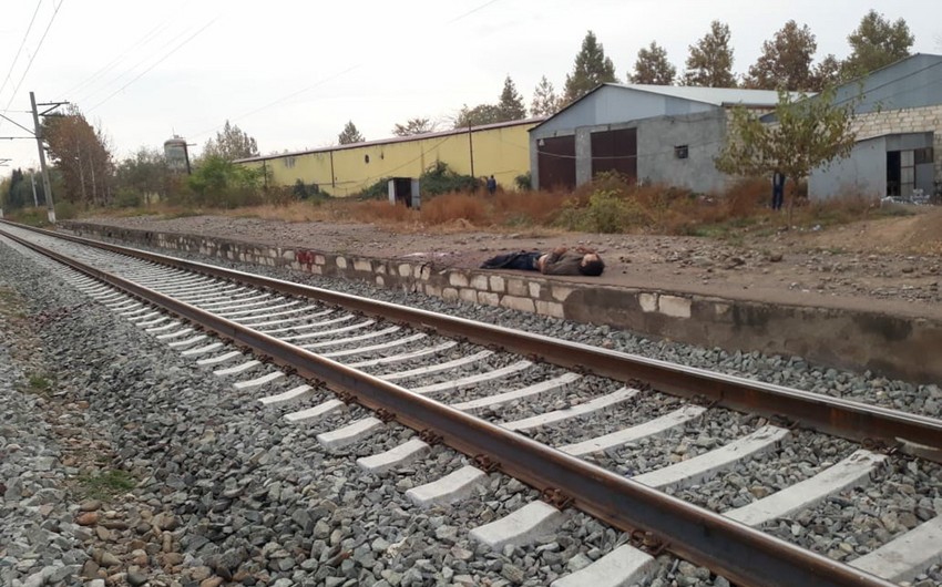 В Товузе поезд насмерть сбил мужчину - ФОТО - ОБНОВЛЕНО