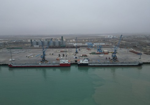 Казахстанские танкеры до сих пор перевезли из порта Актау в Махачкалу около 410 тыс. тонн нефти